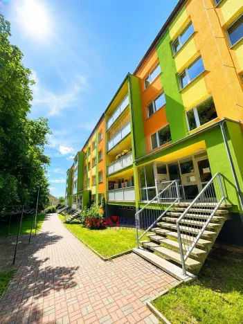 Prodej bytu 2+kk, Dubí, Koněvova, 40 m2