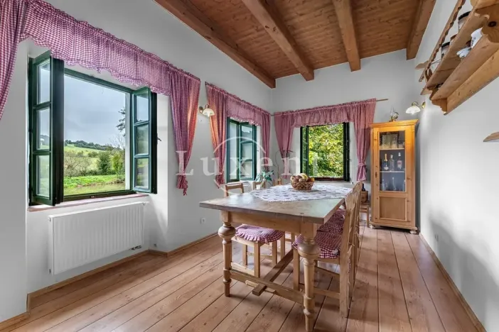 Prodej rodinného domu, Stříbrná Skalice, 1700 m2