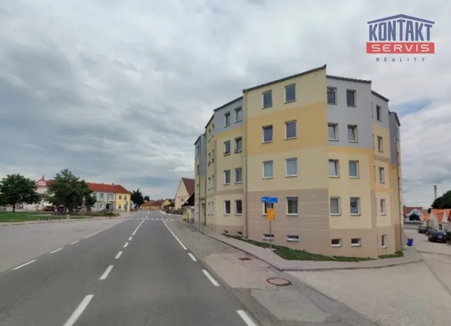Pronájem bytu 1+kk, Ševětín, náměstí Šimona Lomnického, 33 m2
