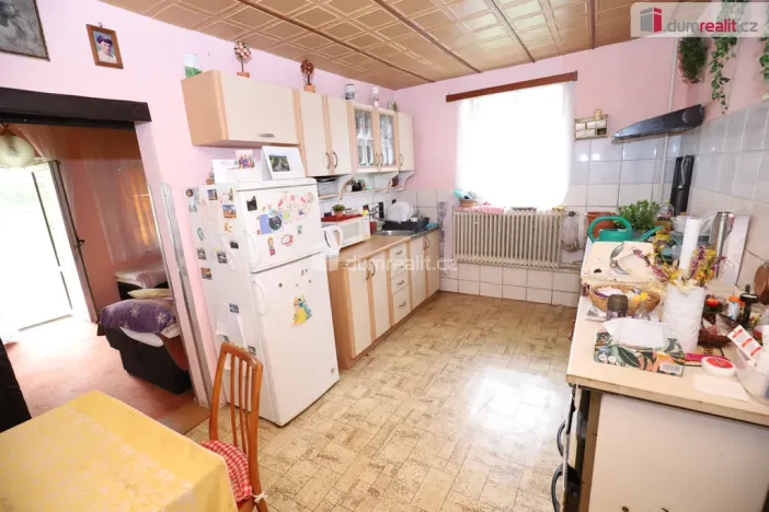 Prodej pozemku pro bydlení, Chlum Svaté Maří, Zahradní, 2158 m2