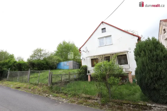 Prodej pozemku pro bydlení, Chlum Svaté Maří, Zahradní, 2158 m2