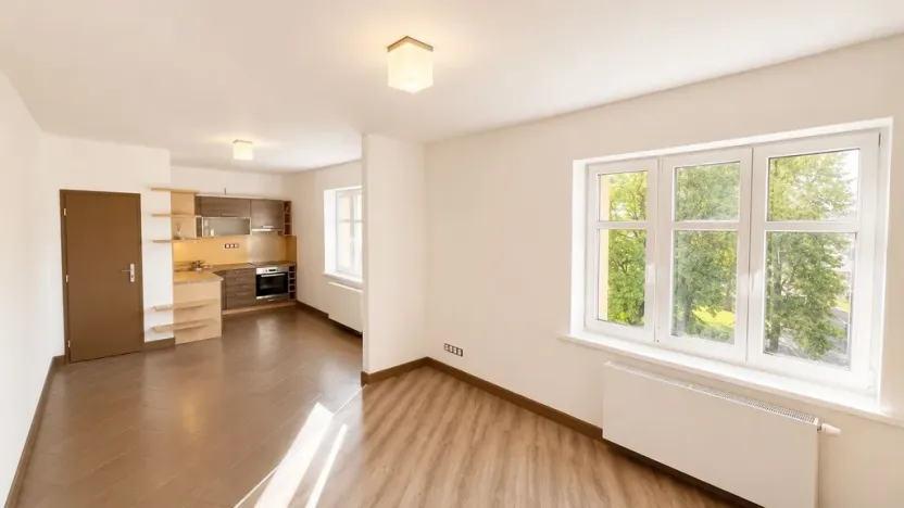 Prodej bytu 3+kk, Cheb, Dyleňská, 66 m2