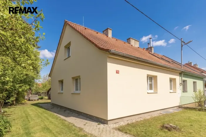 Pronájem rodinného domu, Otrokovice, B. Němcové, 90 m2
