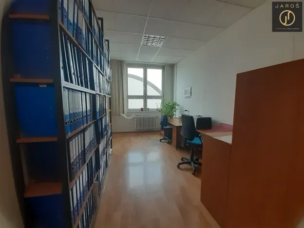 Pronájem kanceláře, Kladno, Dělnická, 20 m2