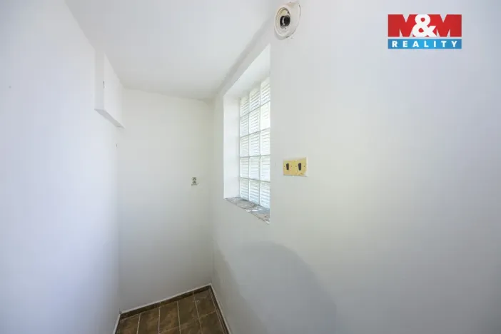 Prodej rodinného domu, Lošany, 170 m2