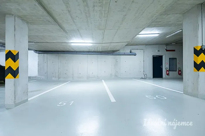Pronájem bytu 2+kk, Praha - Lysolaje, Lysolajské údolí, 62 m2