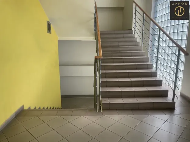 Pronájem výrobních prostor, Kladno, Dělnická, 291 m2