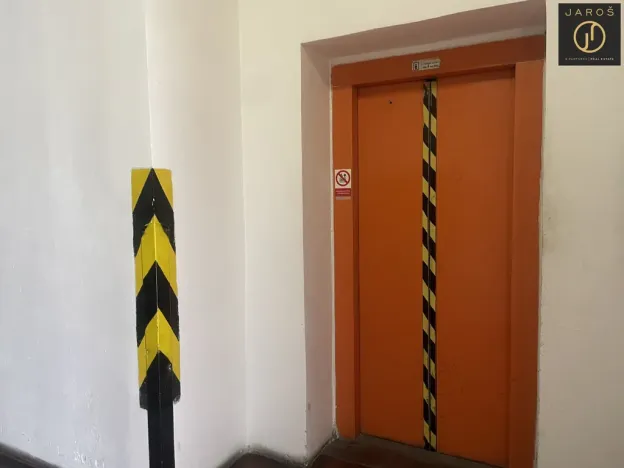 Pronájem výrobních prostor, Kladno, Dělnická, 291 m2