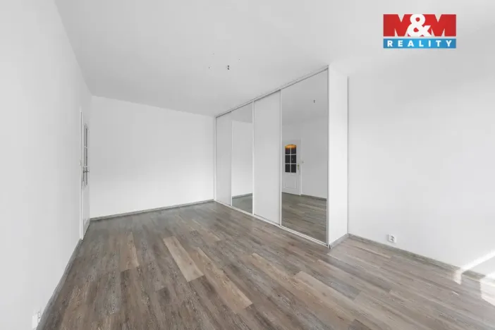 Prodej bytu 2+1, Děčín - Děčín XXVII-Březiny, Kosmonautů, 63 m2
