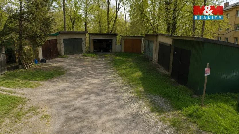 Prodej garáže, Ostrava, 65 m2