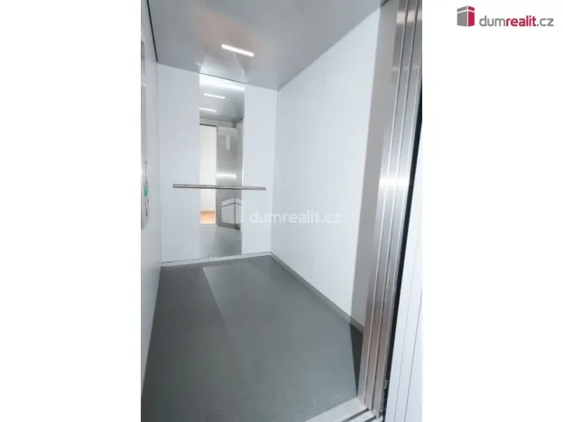 Pronájem bytu 2+1, Praha - Michle, Na záhonech, 59 m2