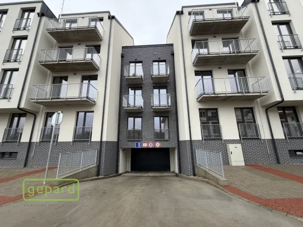 Pronájem bytu 1+kk, Český Brod, Antonína Balšánka, 46 m2