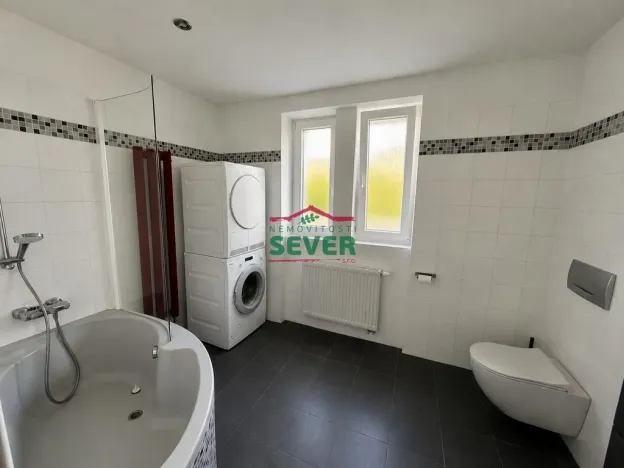 Prodej bytu 4+kk, Chomutov, Grégrova, 97 m2