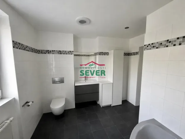 Prodej bytu 4+kk, Chomutov, Grégrova, 97 m2