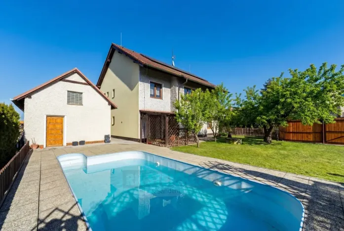 Prodej rodinného domu, České Budějovice, 218 m2