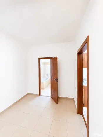 Pronájem bytu 1+kk, Praha - Újezd nad Lesy, Staroújezdská, 43 m2