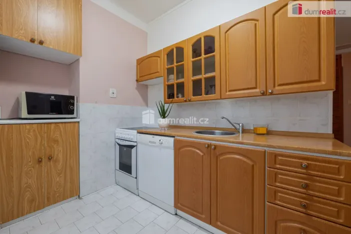 Prodej bytu 2+kk, Stochov, S. K. Neumanna, 52 m2