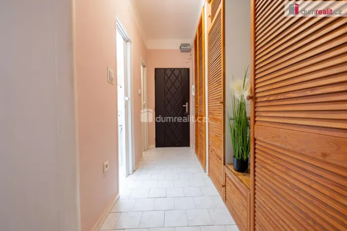 Prodej bytu 2+kk, Stochov, S. K. Neumanna, 52 m2