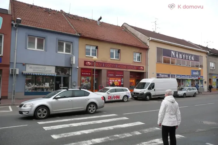 Prodej obchodního prostoru, Veselí nad Moravou, tř. Masarykova, 980 m2