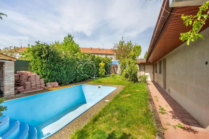 Prodej vícegeneračního domu, Hustopeče, Školní, 229 m2