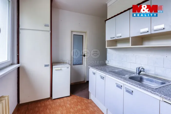 Prodej bytu 1+1, Rotava, Sídliště, 49 m2