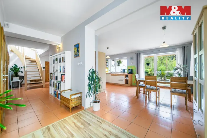 Prodej rodinného domu, Zruč-Senec - Senec, Sportovní, 185 m2