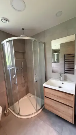 Pronájem bytu 1+kk, Praha - Strašnice, Strančická, 30 m2