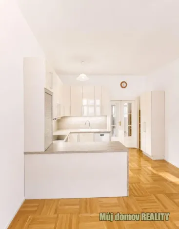 Pronájem bytu 3+kk, Praha - Nové Město, 85 m2