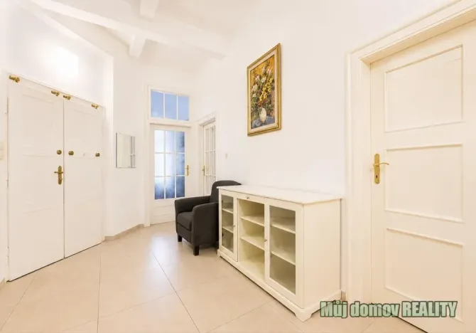 Pronájem bytu 3+kk, Praha - Nové Město, 85 m2