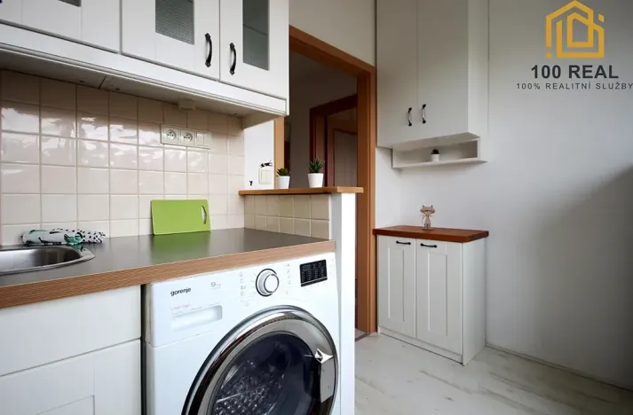 Pronájem bytu 1+1, Hradec Králové, Exnárova, 35 m2