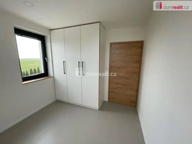 Pronájem bytu 2+kk, Nové Strašecí, Čsl. armády, 40 m2