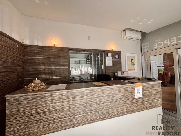 Pronájem ubytování, Hranice, Jiráskova, 1440 m2