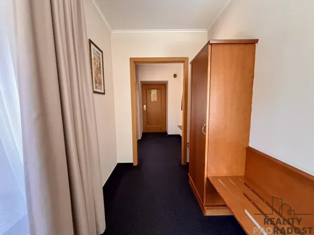 Pronájem ubytování, Hranice, Jiráskova, 1440 m2