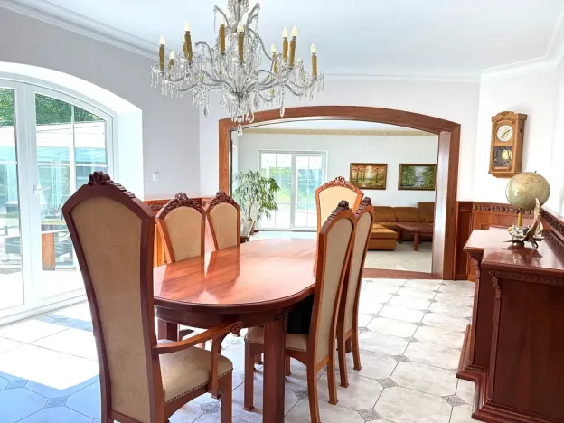 Pronájem vily, Nový Knín, 450 m2
