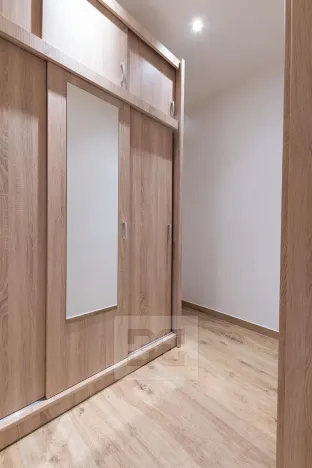 Pronájem bytu 2+1, Praha - Kobylisy, Paláskova, 59 m2