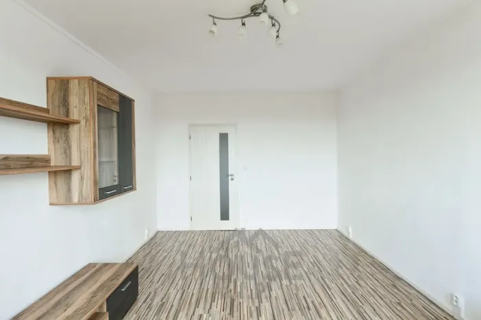 Prodej bytu 3+1, Praha - Černý Most, Kpt. Stránského, 77 m2
