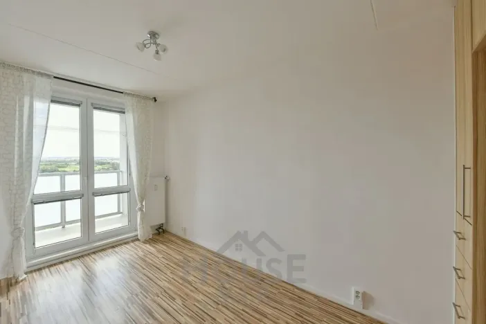 Prodej bytu 3+1, Praha - Černý Most, Kpt. Stránského, 77 m2