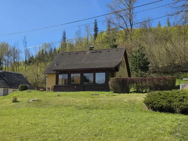 Prodej rodinného domu, Karlovice, 160 m2