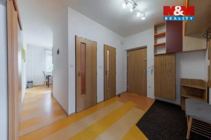 Prodej bytu 3+1, Sokolov, Slovenská, 76 m2