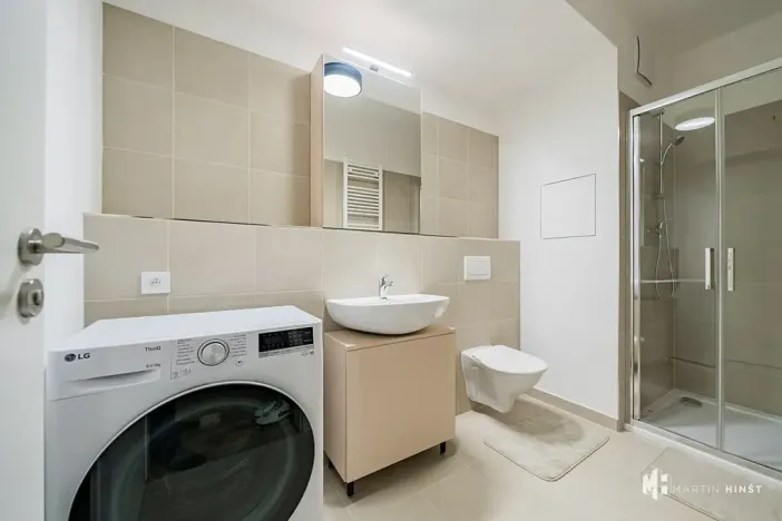 Pronájem bytu 1+kk, Praha - Vysočany, Gerstelova, 43 m2