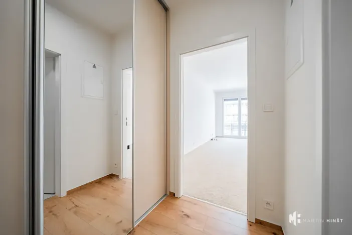 Pronájem bytu 1+kk, Praha - Vysočany, Gerstelova, 43 m2