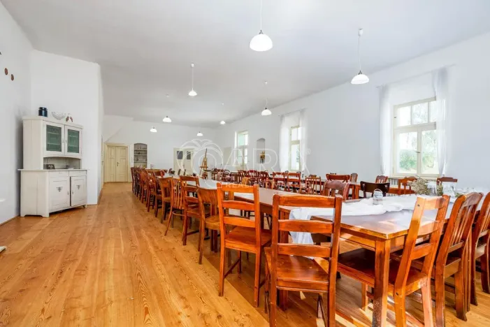 Prodej výrobních prostor, Nalžovice, 1000 m2