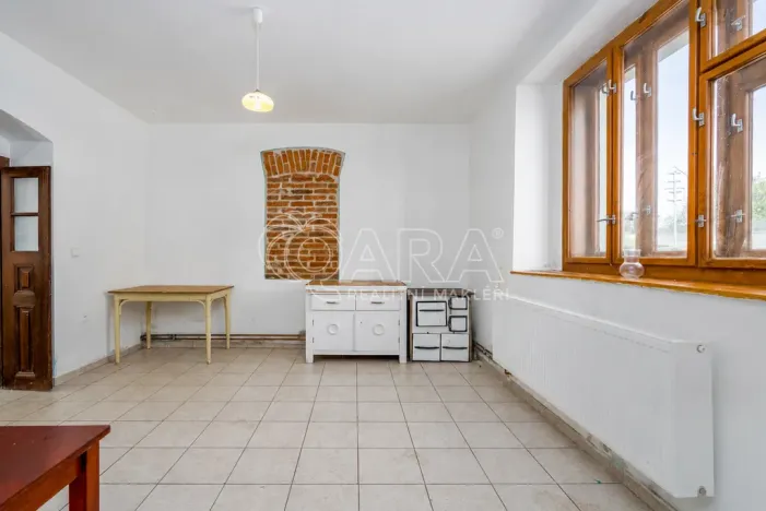 Prodej výrobních prostor, Nalžovice, 1000 m2