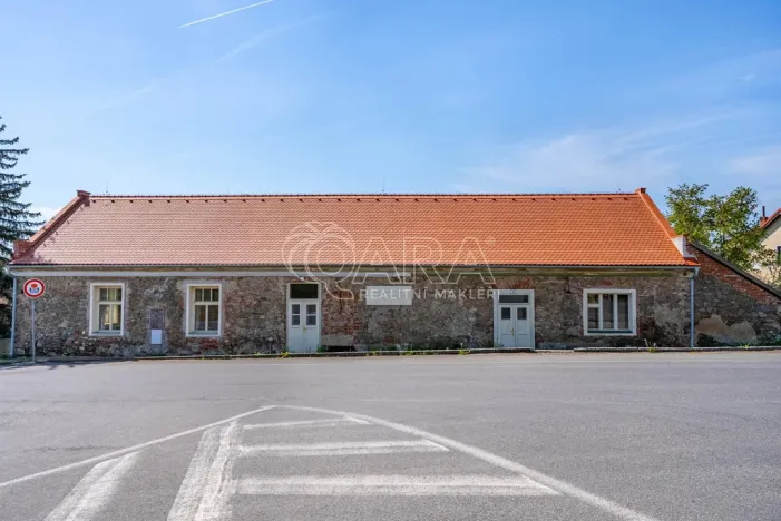 Prodej výrobních prostor, Nalžovice, 1000 m2