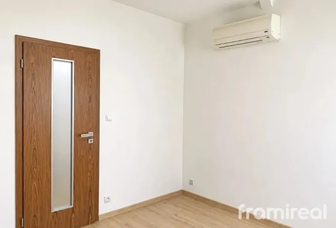 Pronájem bytu 2+1, Brno, Masarykova, 70 m2