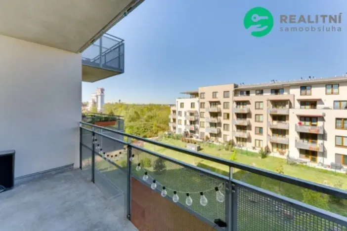Prodej bytu 3+kk, Praha - Čakovice, Bermanova, 78 m2