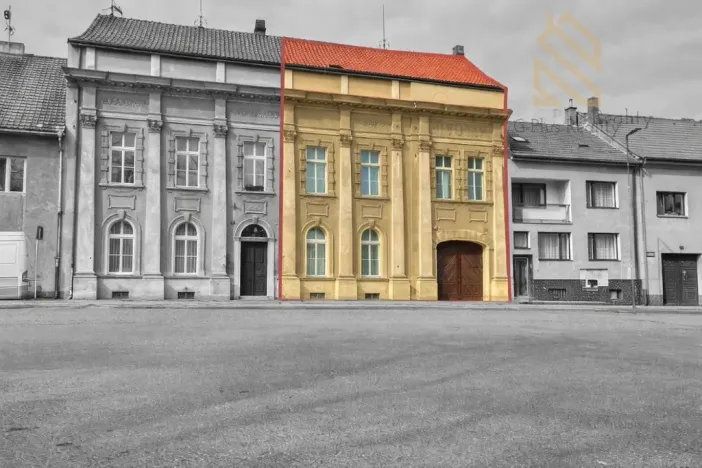 Prodej vícegeneračního domu, Kostelec nad Labem, nám. Komenského, 120 m2