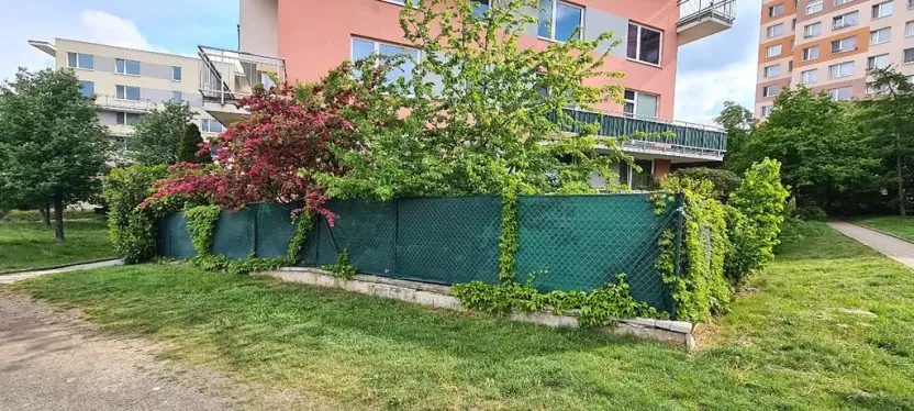 Pronájem bytu 2+kk, Praha - Horní Měcholupy, R.A. Dvorského, 69 m2
