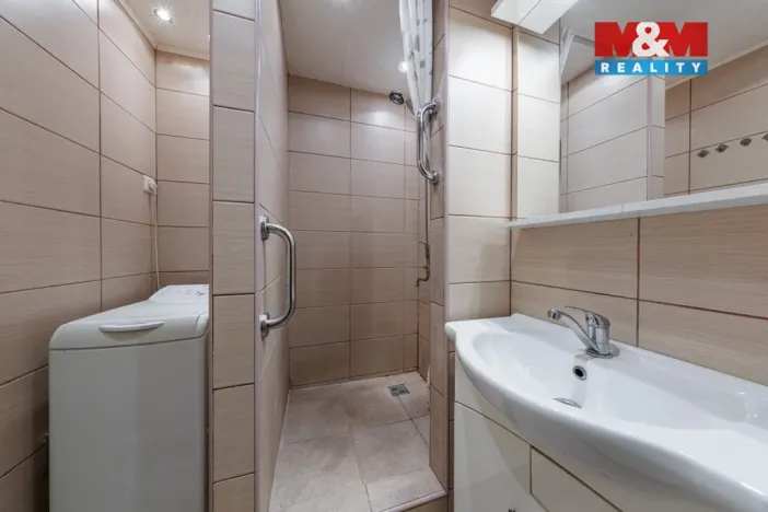 Prodej bytu 3+1, Rotava, Sídliště, 67 m2