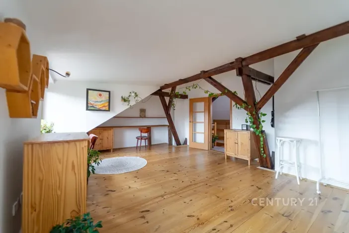 Pronájem bytu 3+1, Praha - Hloubětín, Poděbradská, 108 m2